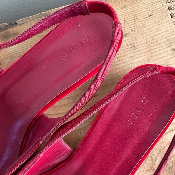 Doen Cossima Slingback Red Velvet Flats Size 41 - Picture 2 of 16